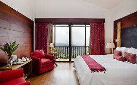 Poas Volcano Lodge  3*